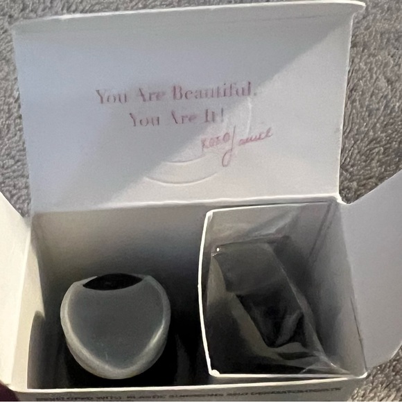 NO. 50 SERUM™ ANTI-AGING
COLLAGEN VEIL PRIMER - Picture 2 of 5